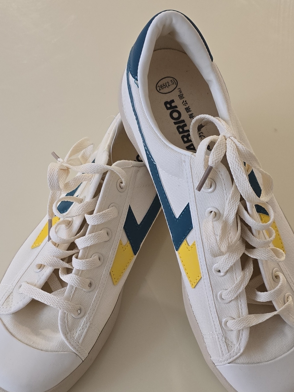 Feiyue Warrior White Canvas Sneakers Men's Size 9.5 NEW